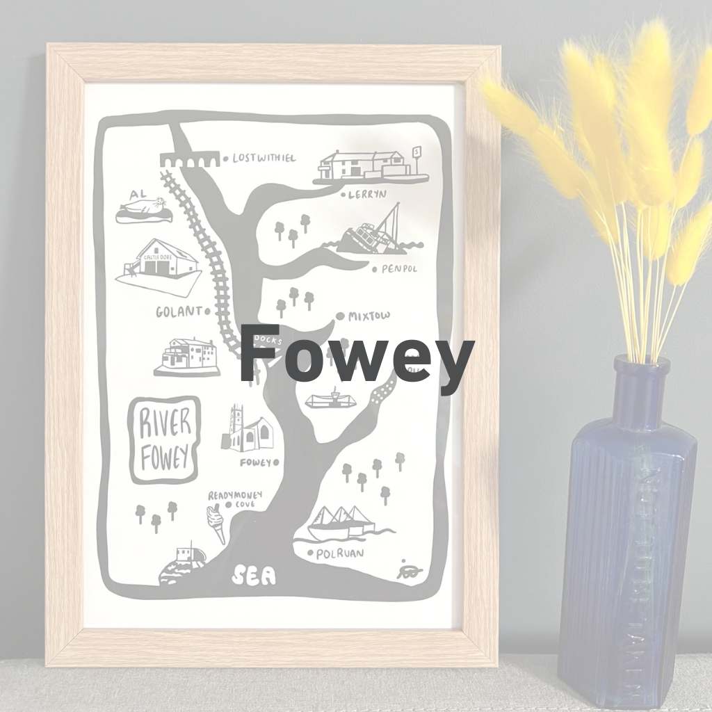 FOWEY - Readymoney Beach Shop