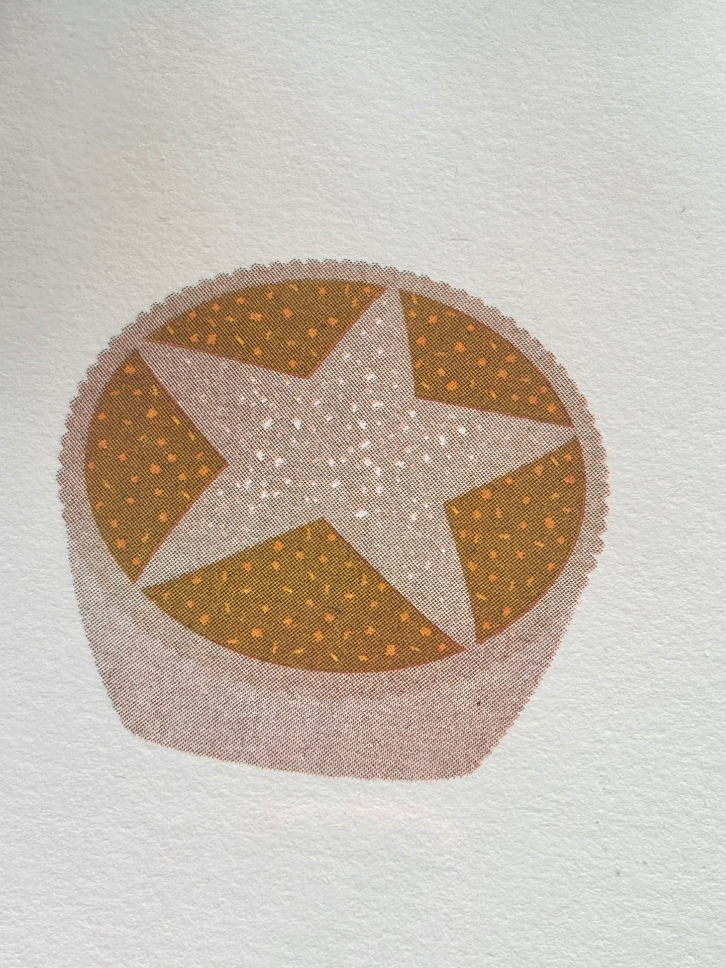 closeup shot of retro style Christmas card featuring mince pie with golden star design, vintage festive holiday illustration