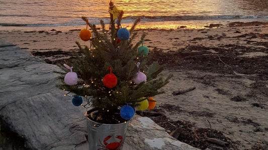 Christmas in Fowey: 10 Christmas Decorations To Bring Fowey Into Your Home - Readymoney Beach Shop