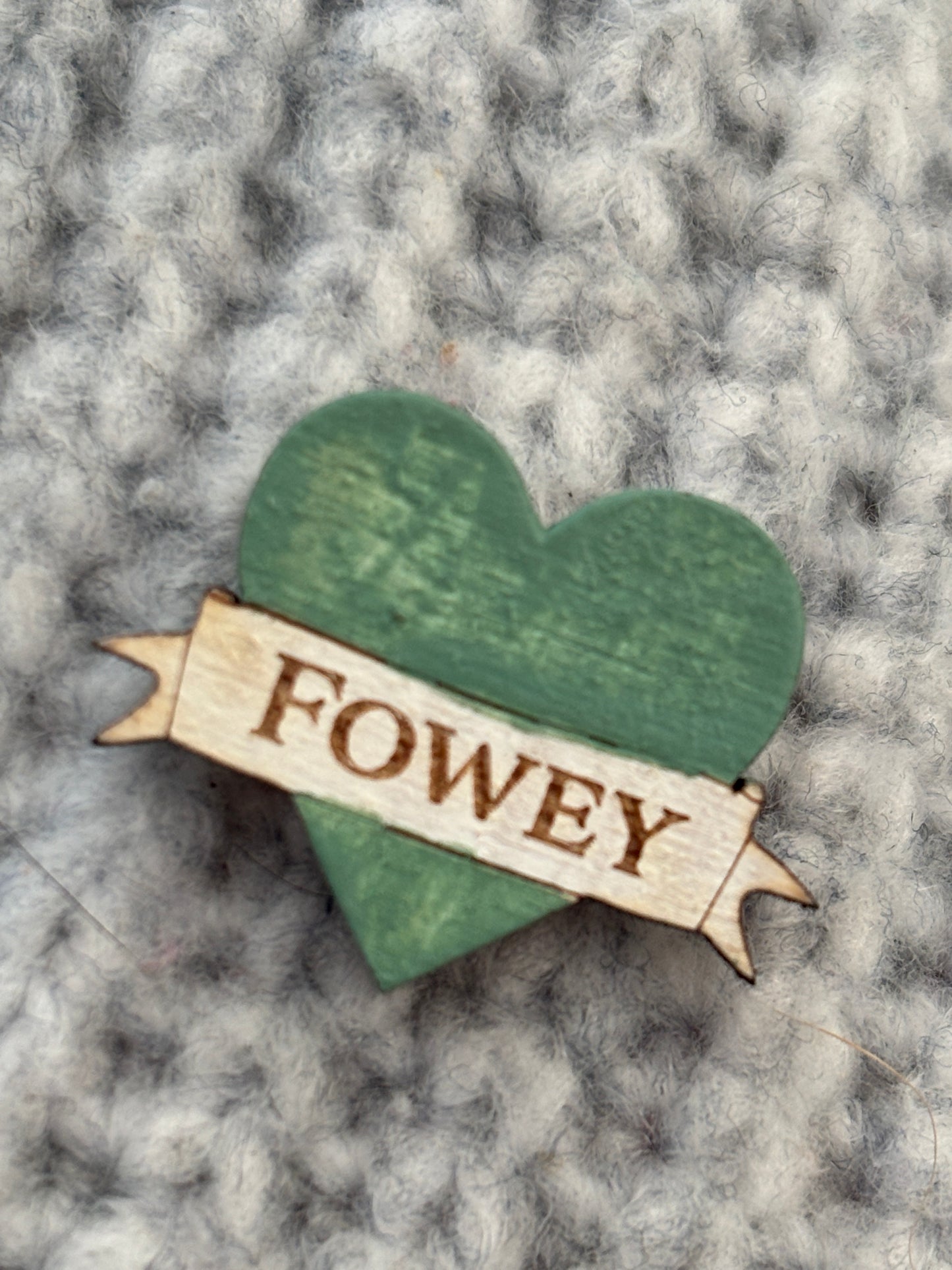 Fowey Sage Green Wooden Heart Pin Badge