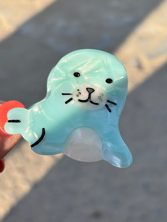 Seal Hair Claw