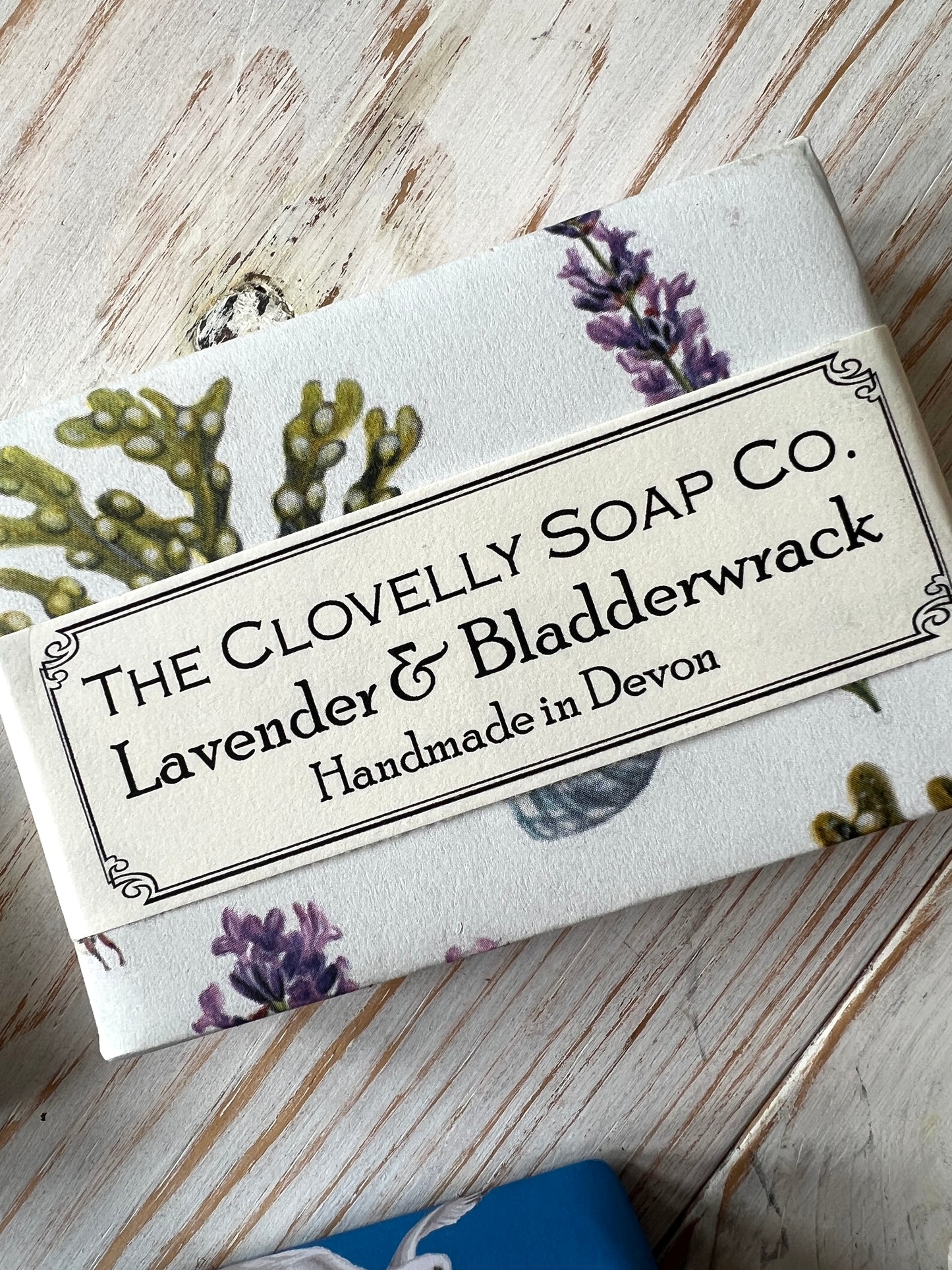Lavender & Bladderwrack handmade wrapped artisan sopa from Devon