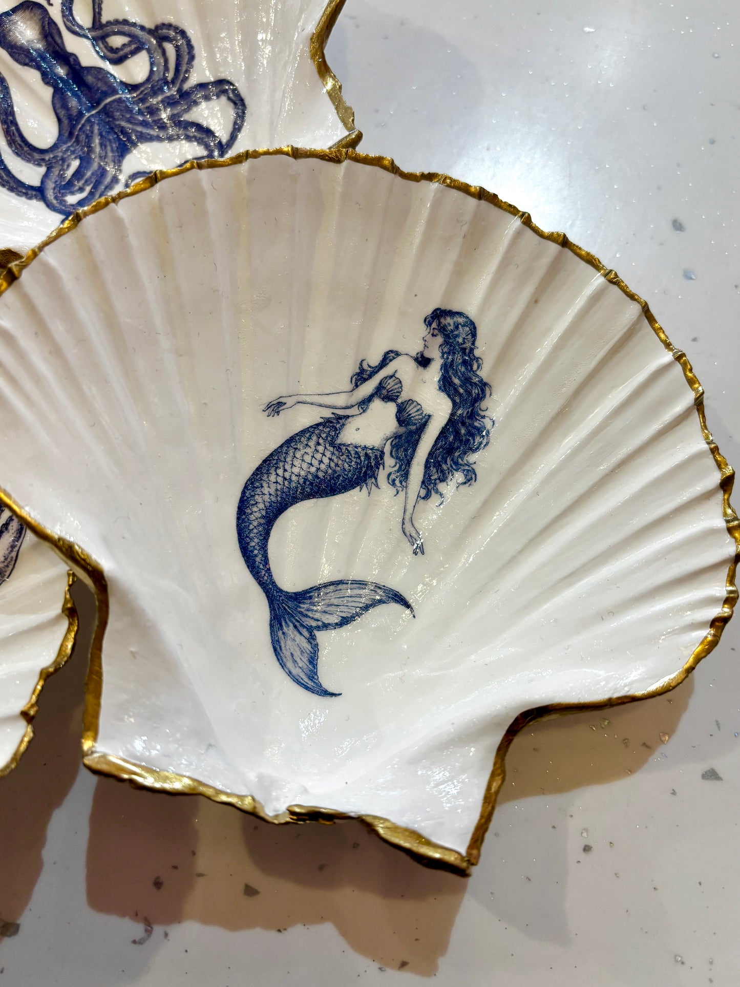 Seaside Decorated Scallop Shells
