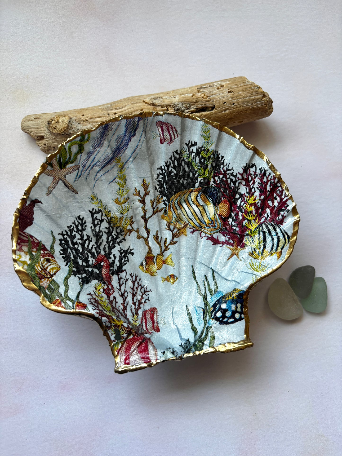 Seaside Decorated Scallop Shells