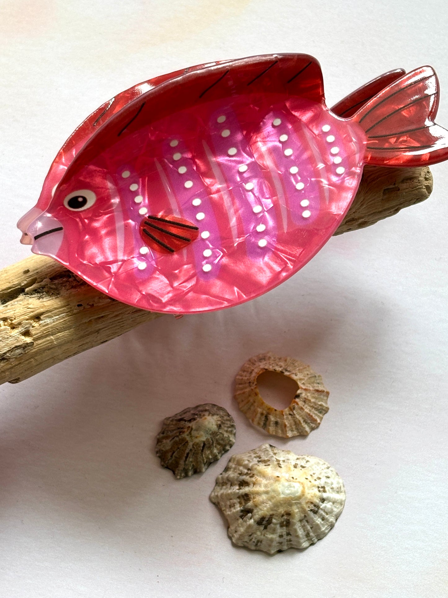Bright Pink Stripe Fish Hair Claw