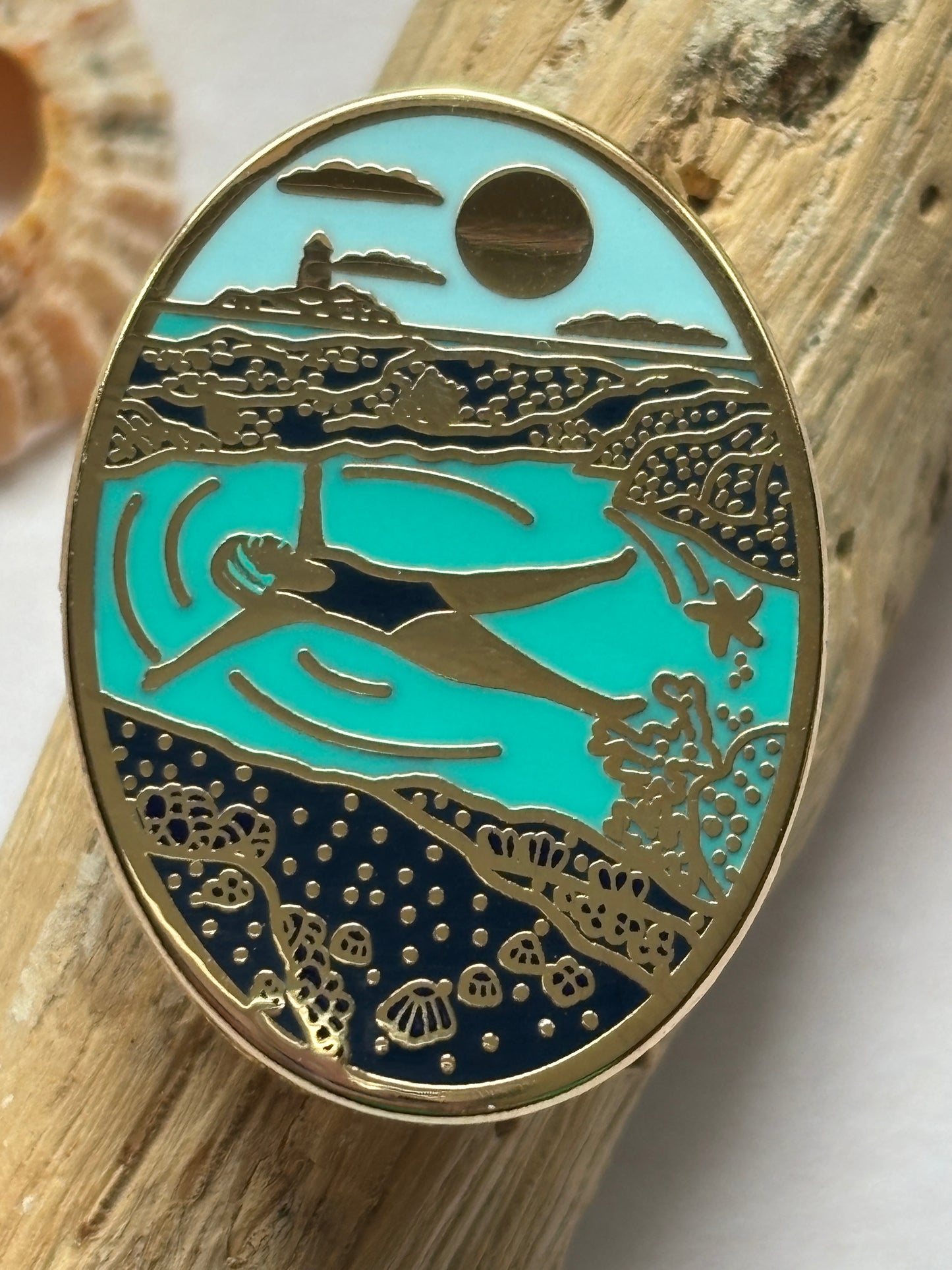 Cornish Sea Pool Wild Swim Pin Brooch Badge