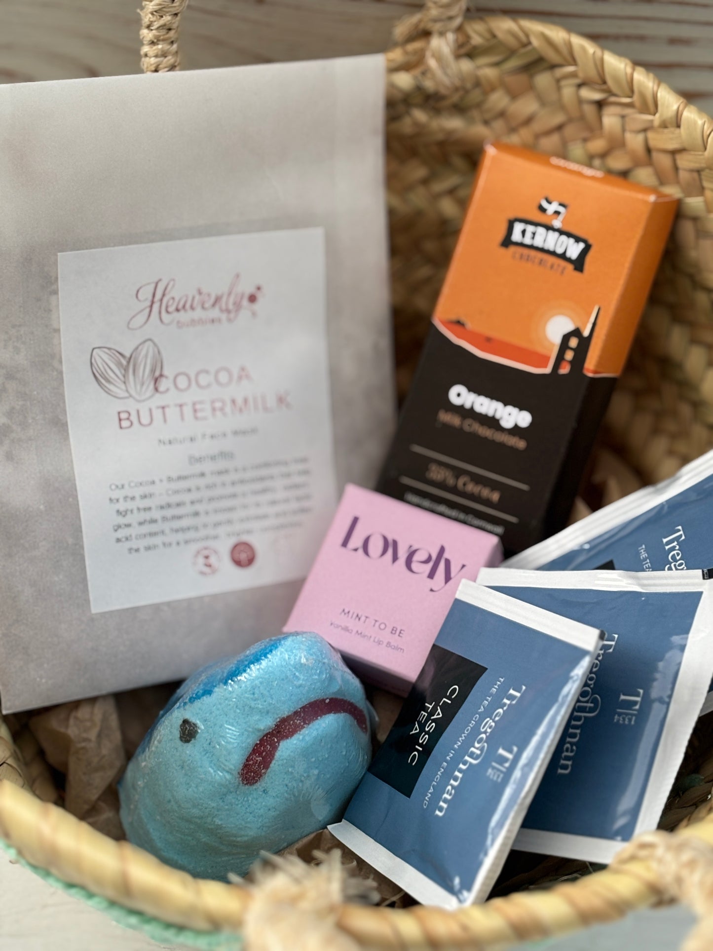 Mind the Shark Fowey Pamper Gift Basket