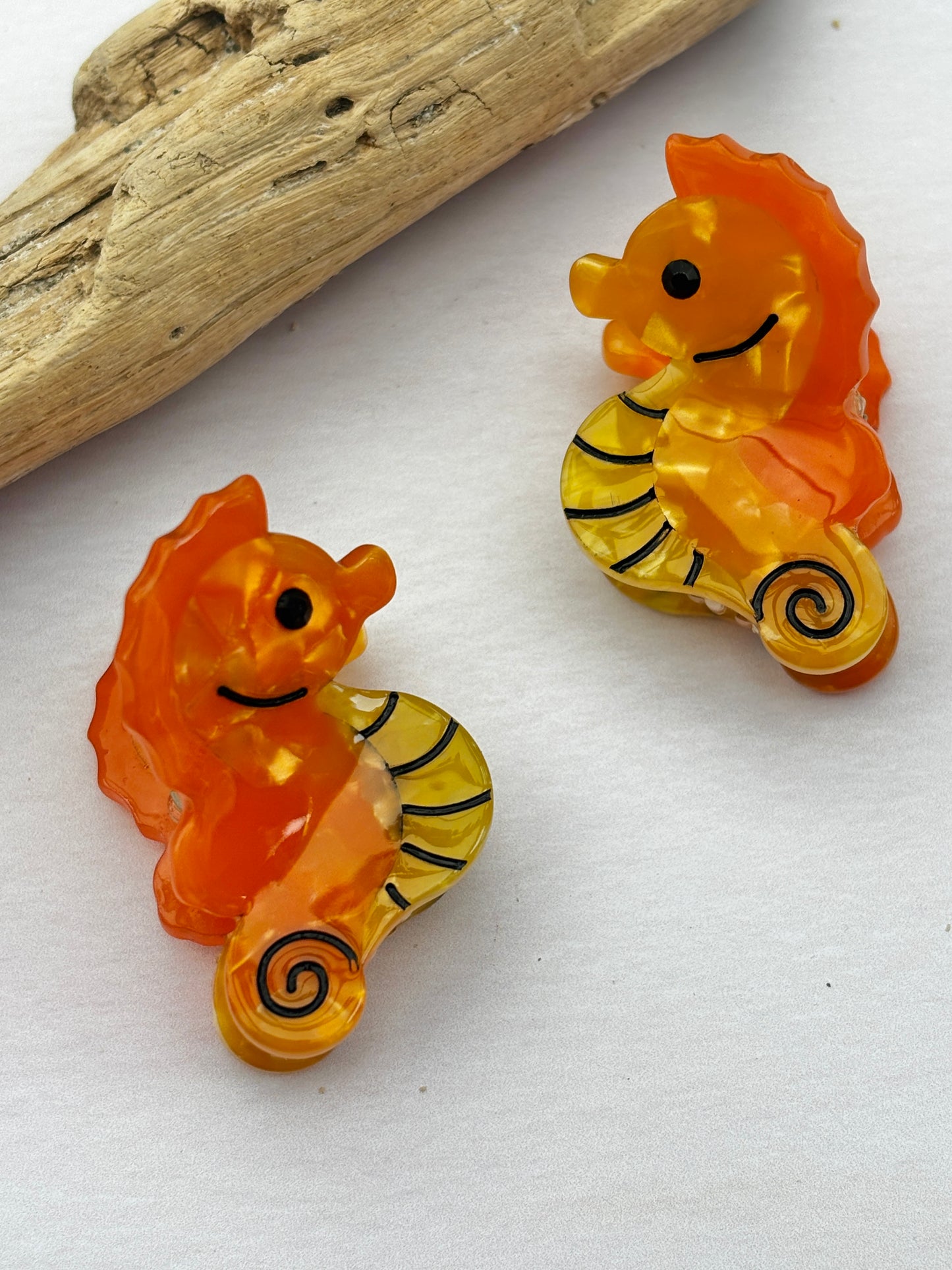 Mini Orange Seahorse Hair Claws