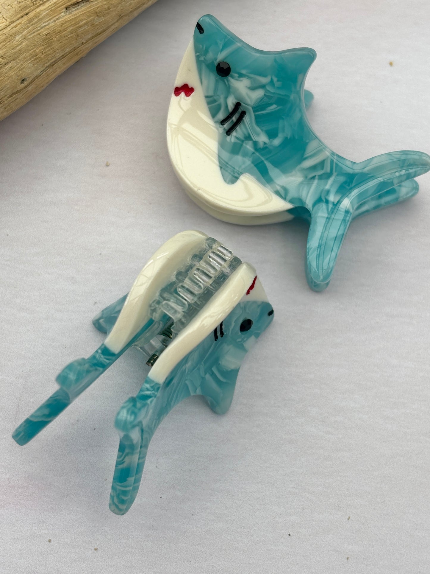 Mini Shark Hair Claws