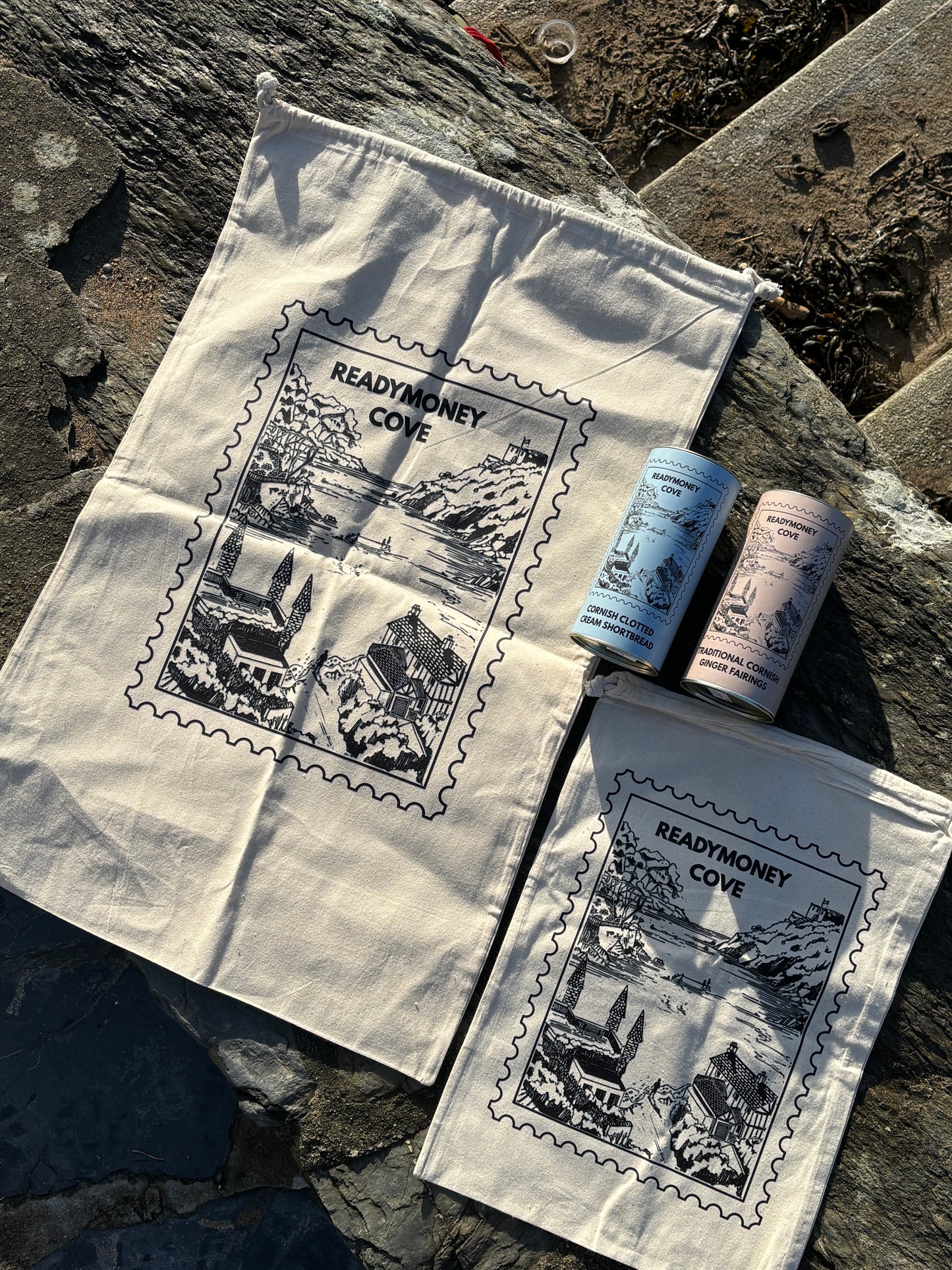 Readymoney Cove stamp gift bags with mineral sunscreen - eco cotton drawstring beach souvenir pouch set