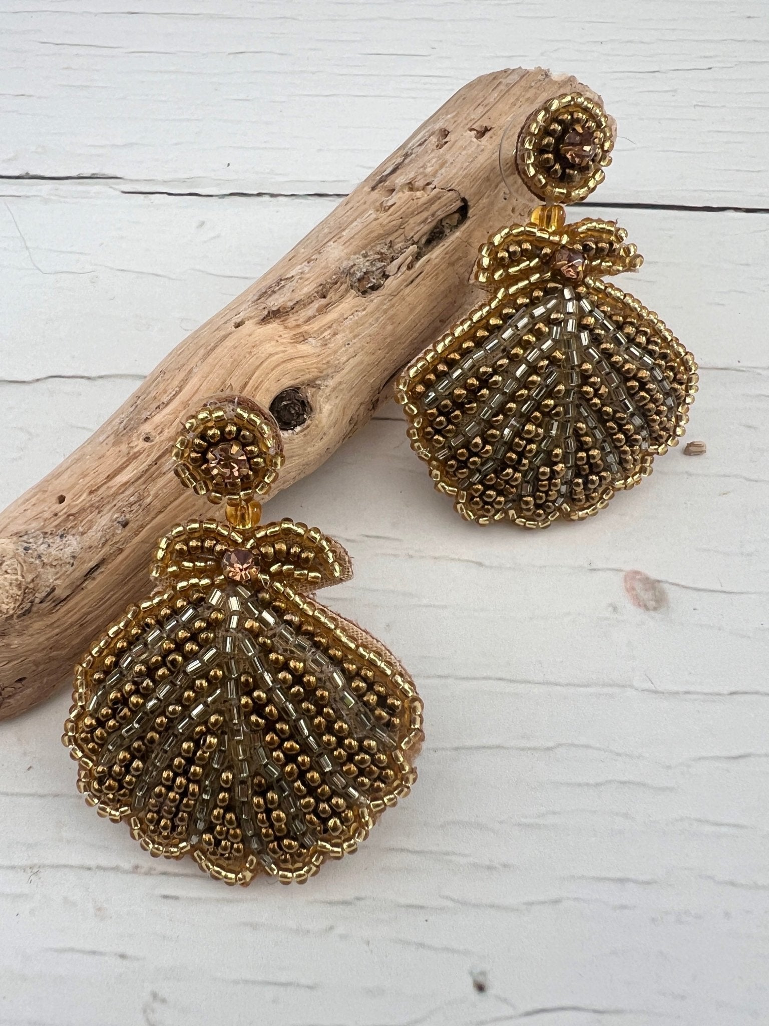 Seashell Hand Beaded Earrings - Readymoney Beach Shop