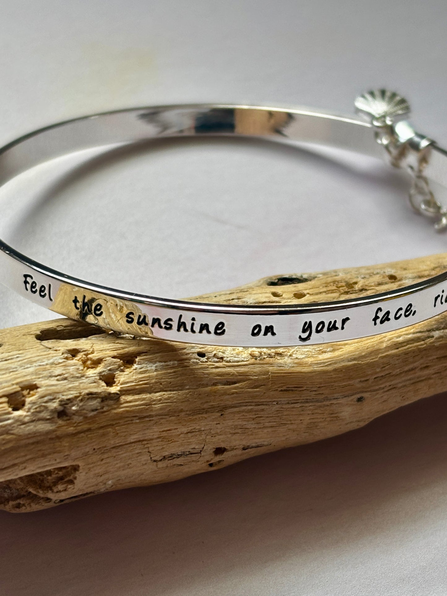 Beach Lover Silver Text Bangle